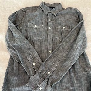 Old Navy Long sleeve button down shirt. Grey. Large